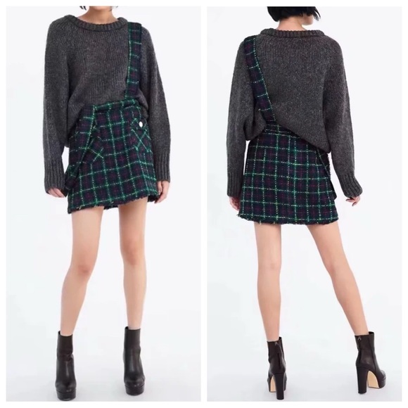 Zara Dresses & Skirts - Zara Basic Tweed Overall Skirt Plaid Front Pockets - size M (worn in Riverdale)